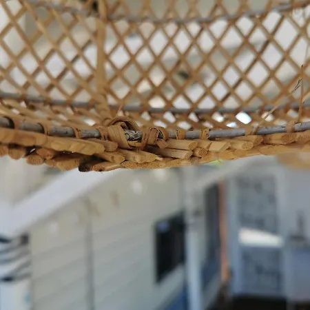 Sea Caravan/camper On The * كيتن