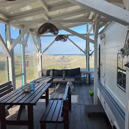 Къмпинг Sea Caravan/camper On The *