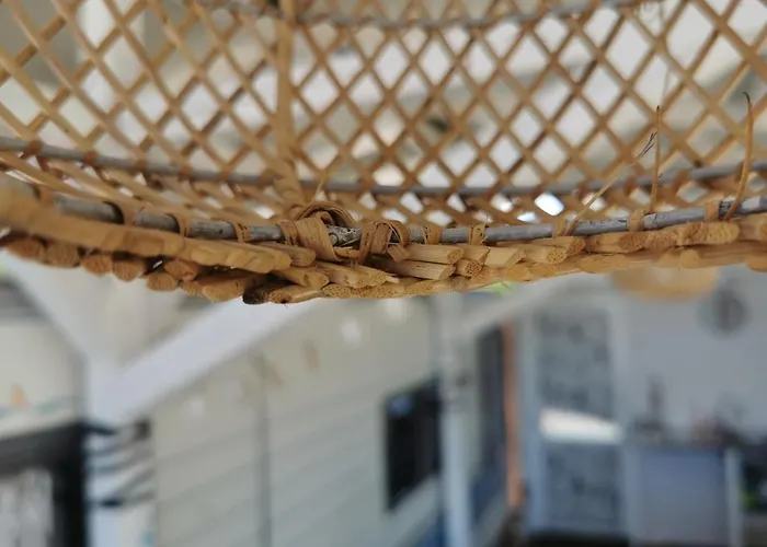 Sea Caravan/camper On The * كيتن