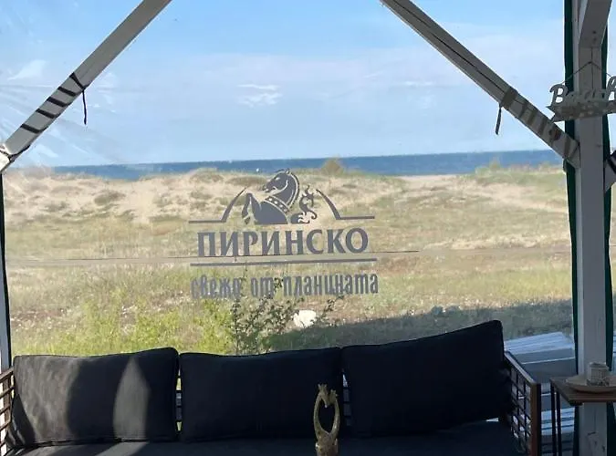 Sea Caravan/camper On The مكان تخييم كيتن