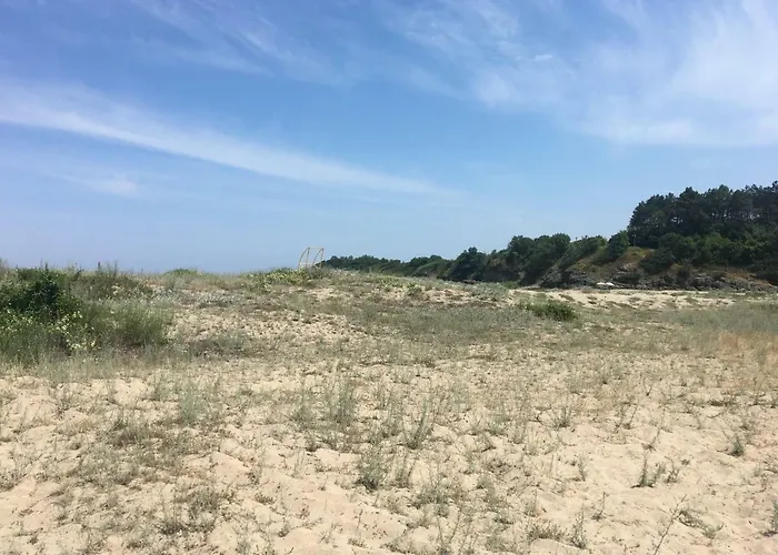 Sea Caravan/camper On The مكان تخييم