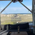 Sea Caravan/camper On The Campsite Kiten (Burgas)