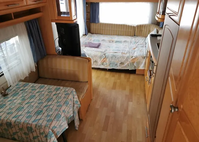 Sea Caravan/camper On The *