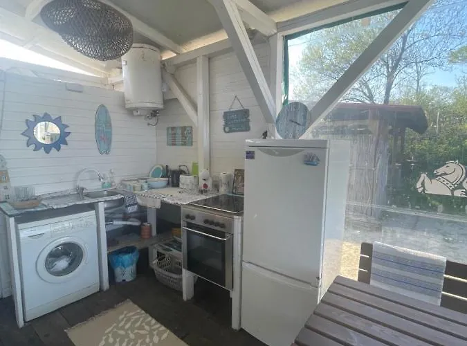 Sea Caravan/camper On The 캠프장